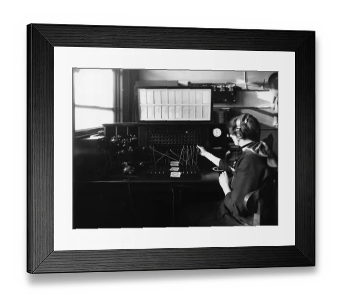 Framed Print : Paddington Telephone Exchange, London, 1906 Framed Print : Paddington Telephone Exchange, London, 1906