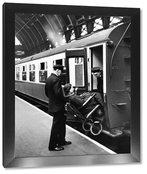 Paddington Station Staff, 1937