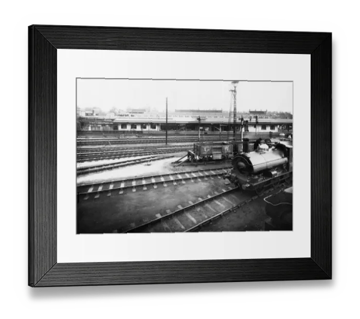 Framed Print : Exeter St Davids Station, Devon, c. 1913 Framed Print : Exeter St Davids Station, Devon, c. 1913