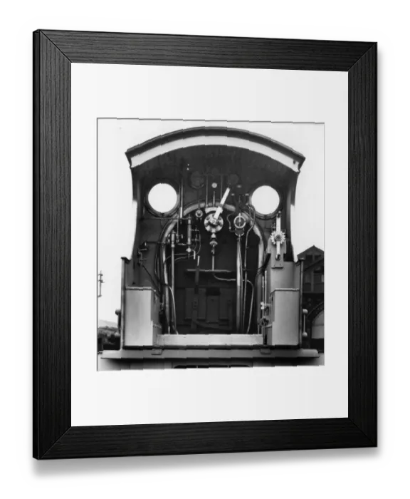 Framed Print : Cab of No 3252 Duke of Cornwall Framed Print : Cab of No 3252 Duke of Cornwall