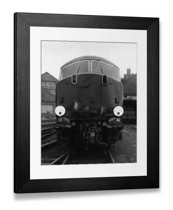 Framed Print : No D600 Active - Warship Class Diesel Hydraulic Locomotive