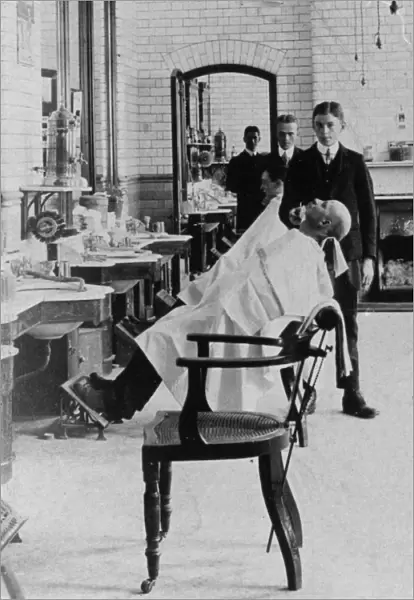 Medical Fund Hairdressing Room, Milton Road, c1910
