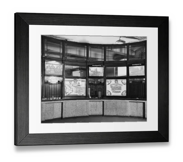 Framed Print : Paddington Station No. 2 Booking Hall, 1936 Framed Print : Paddington Station No. 2 Booking Hall, 1936