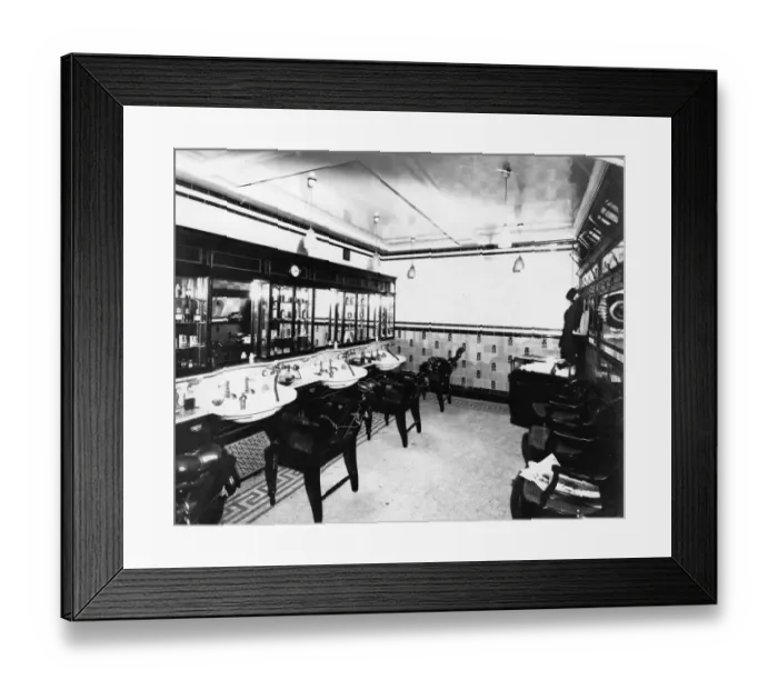 Framed Print : Hairdressing Salon, Paddington Station, c. 1904