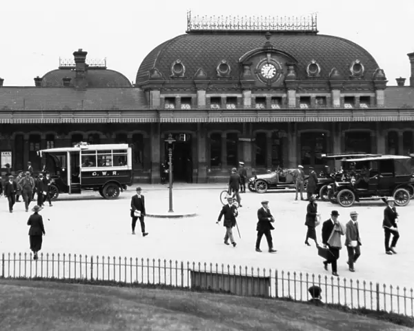 Slough Station, c1920s