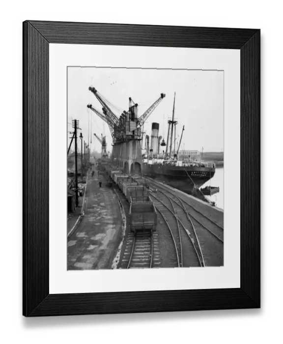 Framed Print : Newport Docks, c1930s Framed Print : Newport Docks, c1930s