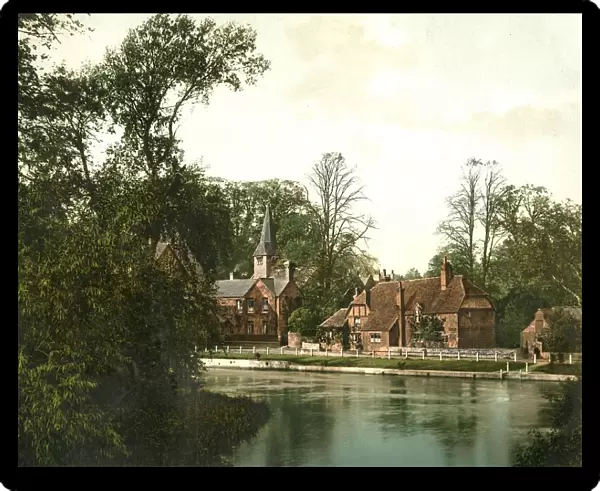 The River Thames at Whitchurch, near Pangbourne, c1890
