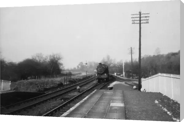 Midgham Station, looking west, 16th April 1956