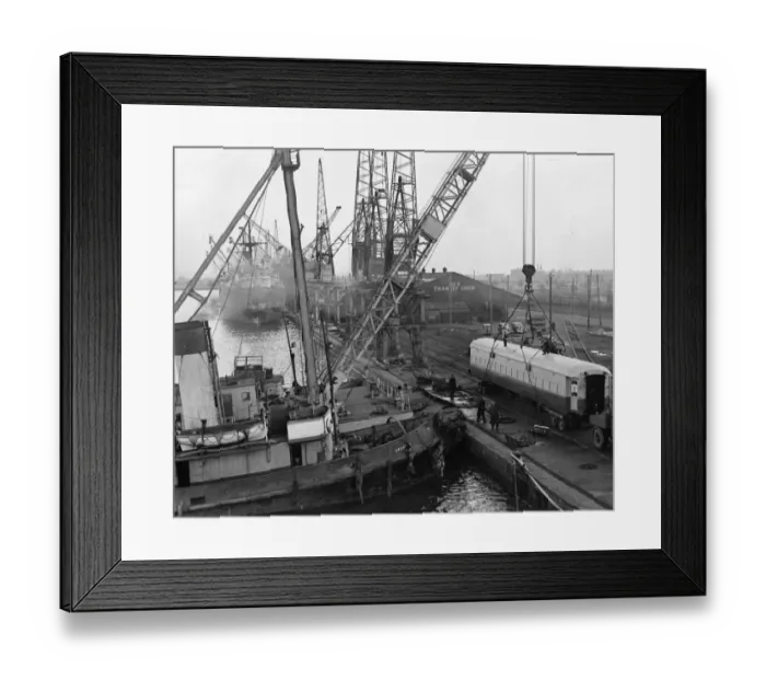 Framed Print : Newport Docks, 1948 Framed Print : Newport Docks, 1948