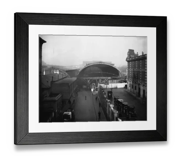 Framed Print : Paddington Station, London, c. 1916