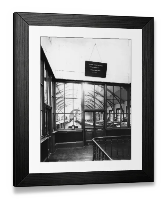 Framed Print : Swindon Works Drawing Office, 1932 Framed Print : Swindon Works Drawing Office, 1932
