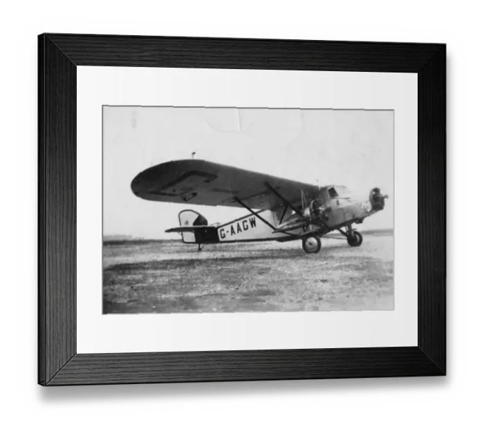 Framed Print : Westland Wessex plane - G-aGW, c1933 Framed Print : Westland Wessex plane - G-aGW, c1933