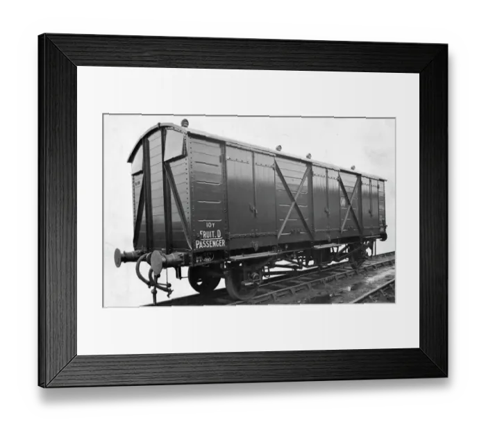 Framed Print : 10 ton ventilated Fruit Van, No. 2885