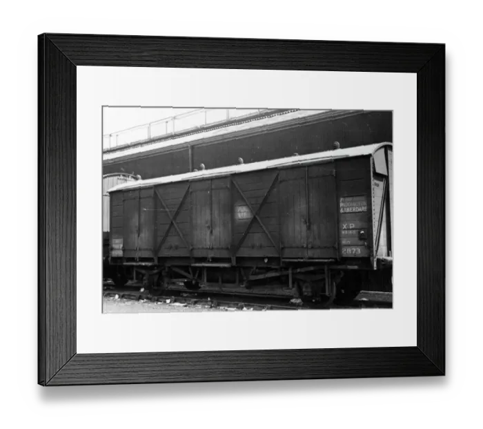 Framed Print : 10 ton ventilated Fruit Van, No. 2873