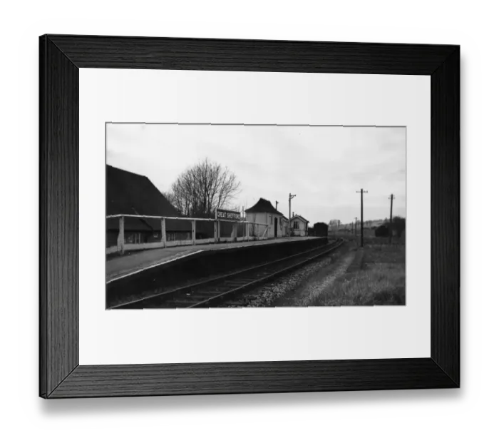 Framed Print : Great Shefford Station, 1958 Framed Print : Great Shefford Station, 1958