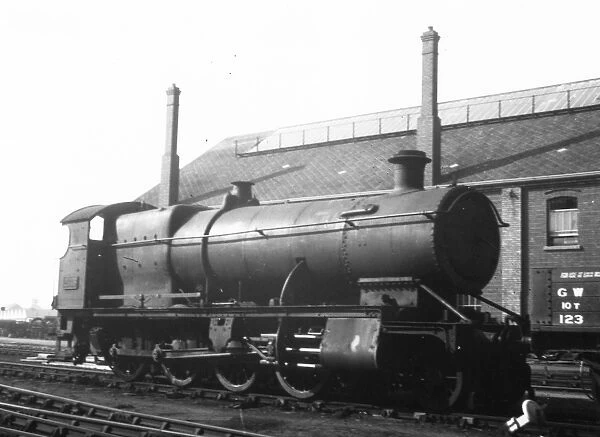 2-8-0 Freight engine No. 2818, without tender