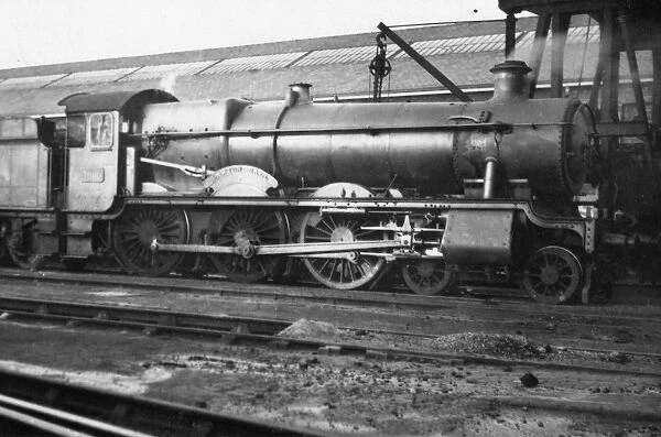 No 5906 Lawton Hall. 4-6-0 Hall Class locomotive. Built 1931