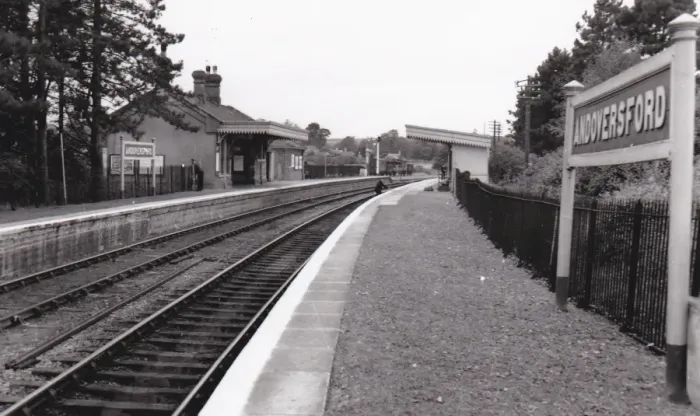 Framed Print : Andoversford Junction, Gloucestershire, c. 1950 Framed Print : Andoversford Junction, Gloucestershire, c. 1950