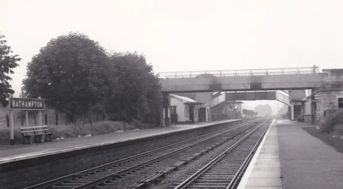Framed Print : Bathampton Station, Somerset, c. 1960s Framed Print : Bathampton Station, Somerset, c. 1960s