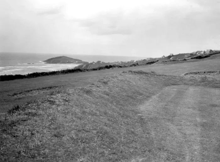 Framed Print : Bigbury-on-Sea & Burgh Island, Devon, August 1928 Framed Print : Bigbury-on-Sea & Burgh Island, Devon, August 1928