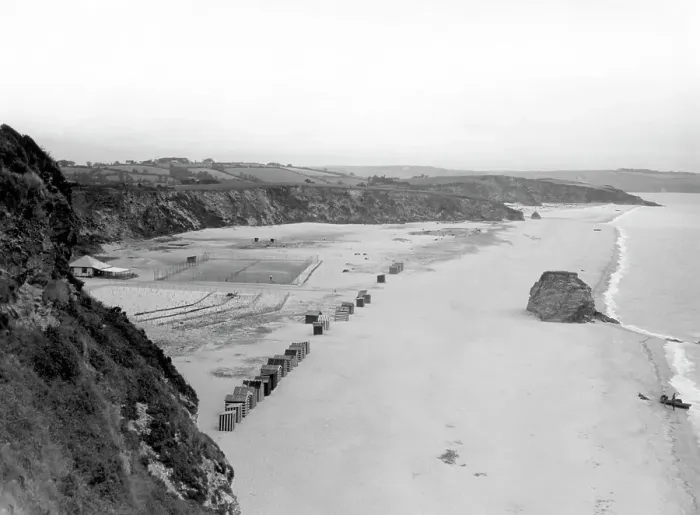 Framed Print : Carlyon Bay, Cornwall, c. 1928