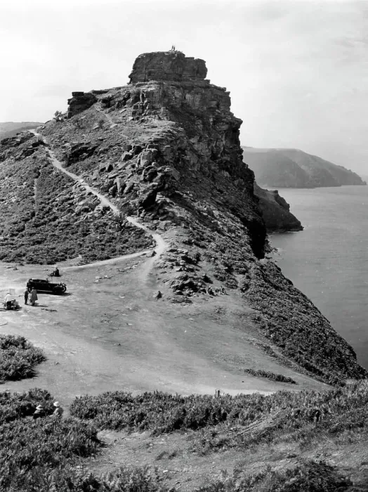 Framed Print : Castle Rock at Lynton, North Devon, 1934