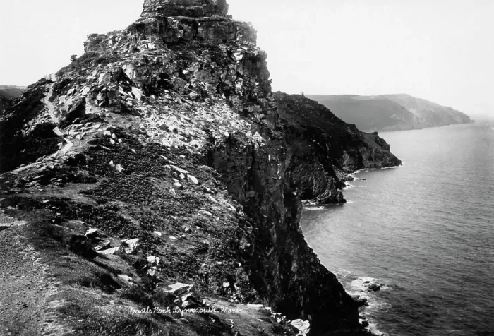 Framed Print : Castle Rock near Lynmouth, Devon, 1924 Framed Print : Castle Rock near Lynmouth, Devon, 1924