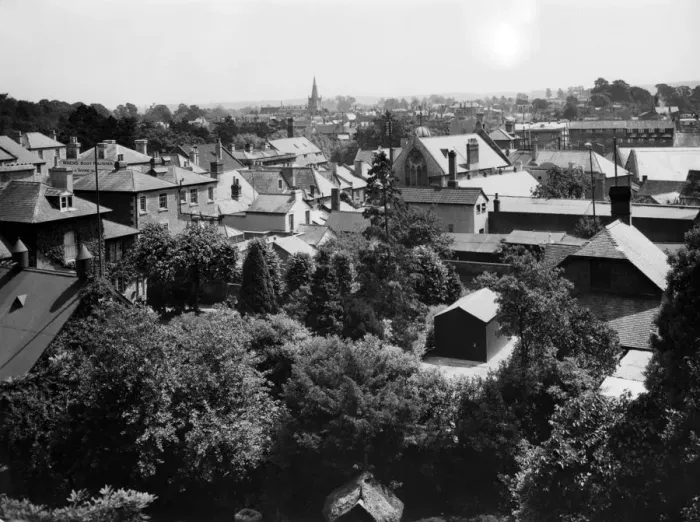 Framed Print : Chippenham, c. 1930 Framed Print : Chippenham, c. 1930