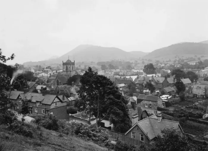 Framed Print : Church Stretton, Shropshire, September 1923