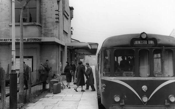 Cirencester Town Station and Railbus (W799xx), c.1960