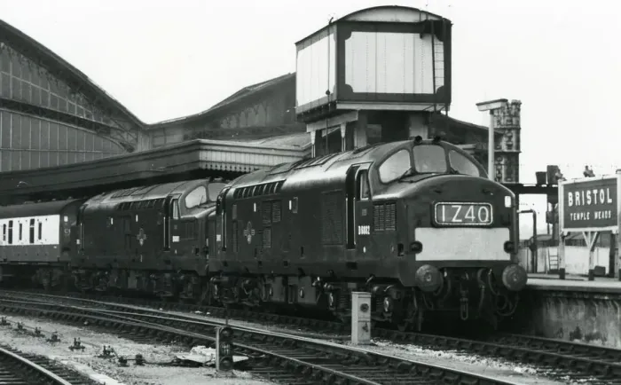 Framed Print : Class 37 Diesel Locomotive No. D6882 at Bristol Temple Meads, 1960s