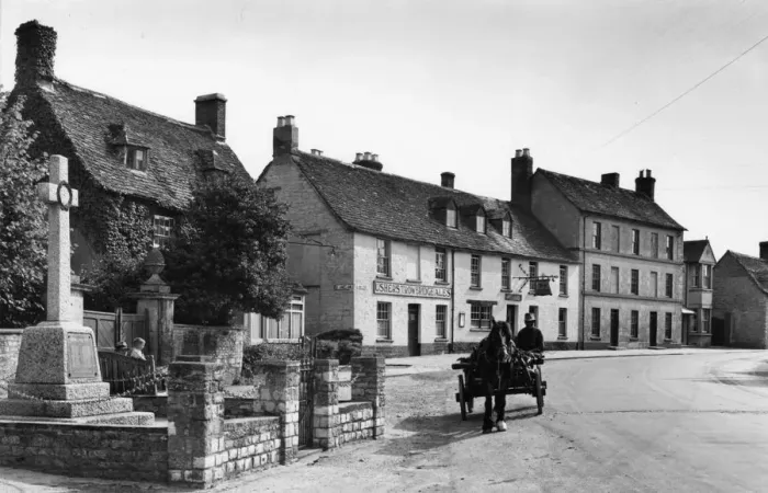 Framed Print : Cricklade, September 1948