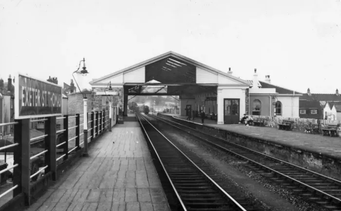 Framed Print : Exeter St Thomas Station, Devon, 1959 Framed Print : Exeter St Thomas Station, Devon, 1959