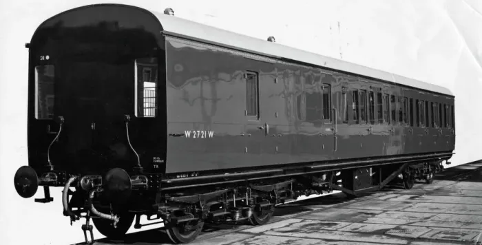 Framed Print : External view of non corridor brake third no. 2721, 1952 Framed Print : External view of non corridor brake third no. 2721, 1952