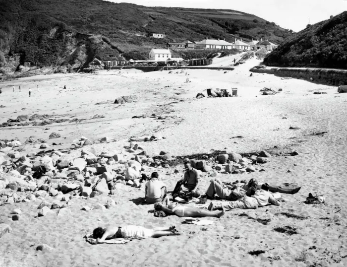 Framed Print : Greve de Lecq, Jersey, c. 1930s Framed Print : Greve de Lecq, Jersey, c. 1930s