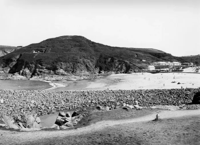 Framed Print : La Greve de Lecq, Jersey, August 1934