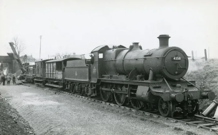 Framed Print : Loco No. 4358, at Weston-Sub-Edge Framed Print : Loco No. 4358, at Weston-Sub-Edge