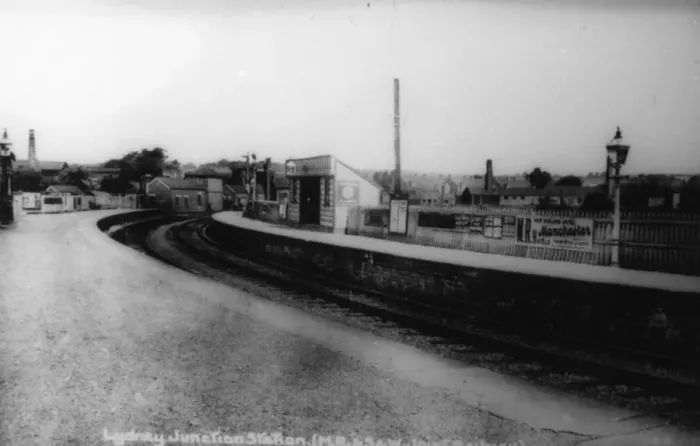 Framed Print : Lydney Junction Station, Gloucestershire, c. 1910
