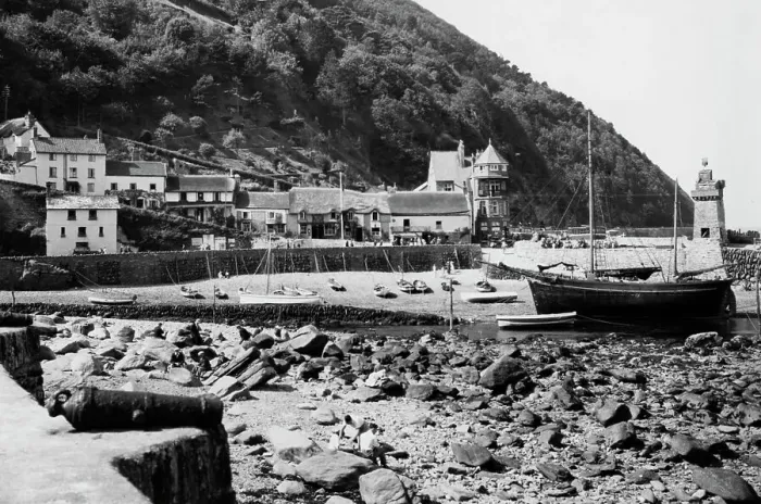 Framed Print : Lynmouth from the Harbour, 1934 Framed Print : Lynmouth from the Harbour, 1934