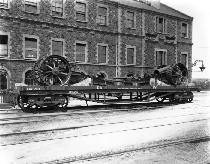 Framed Print : Macaw B railway wagon No. 84350 loaded with gun carriages at Swindon Works, c. 1915 Framed Print : Macaw B railway wagon No. 84350 loaded with gun carriages at Swindon Works, c. 1915