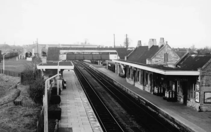 Framed Print : Melksham Station, c. 1950s Framed Print : Melksham Station, c. 1950s