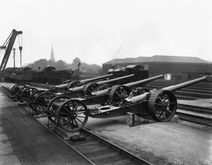 Framed Print : Naval guns outside A Shop, Swindon Works c. 1915 Framed Print : Naval guns outside A Shop, Swindon Works c. 1915