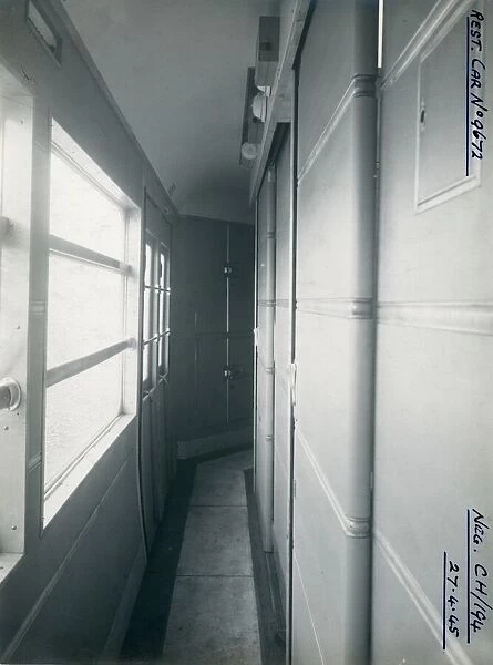 No. 9672 Composite Restaurant Carriage Corridor, 1945