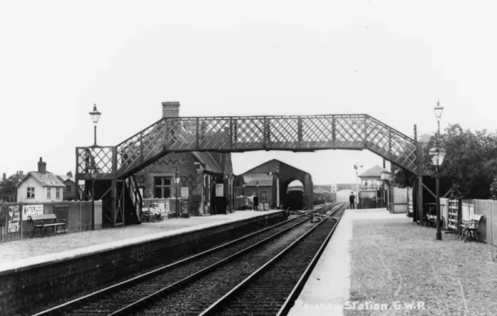 Framed Print : Pewsey Station, c. 1910