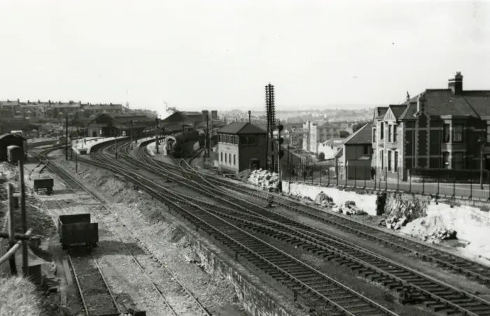 Framed Print : Plymouth North Road Station, Devon, c. 1950s Framed Print : Plymouth North Road Station, Devon, c. 1950s