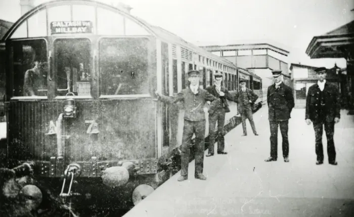 Framed Print : Plympton Station, Devon, c. 1910 Framed Print : Plympton Station, Devon, c. 1910