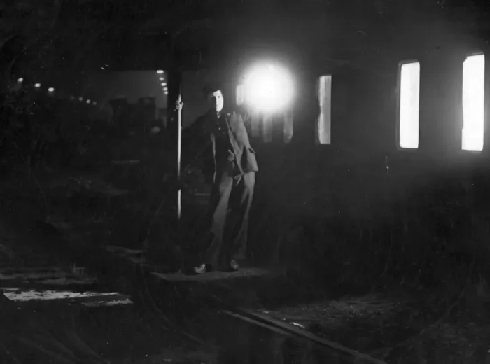 Framed Print : Shunter in the wartime blackout, c. 1940 Framed Print : Shunter in the wartime blackout, c. 1940