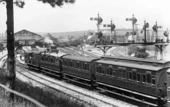 Framed Print : Signal gantry at Newton Abbot Station, Devon, c. 1920 Framed Print : Signal gantry at Newton Abbot Station, Devon, c. 1920