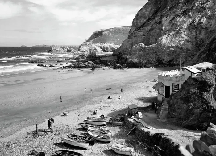 Framed Print : St Agnes Beach, Cornwall Framed Print : St Agnes Beach, Cornwall
