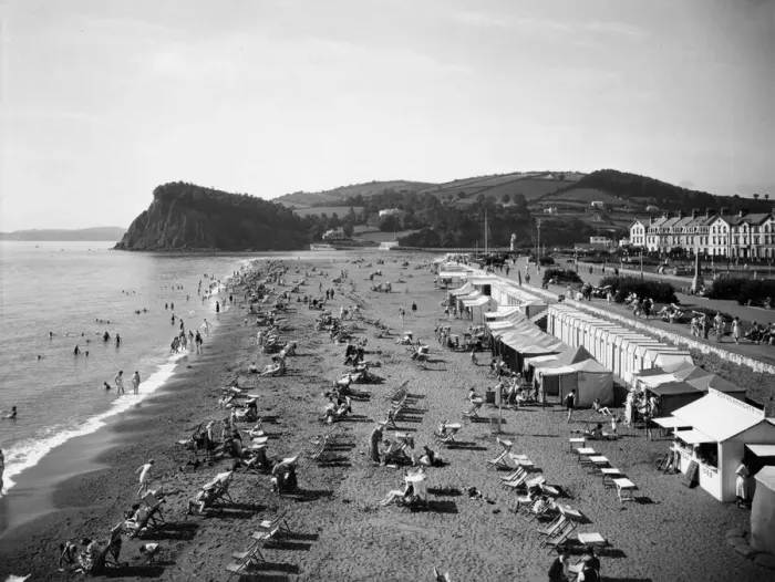 Framed Print : Teignmouth Beach, Devon, c. 1930s